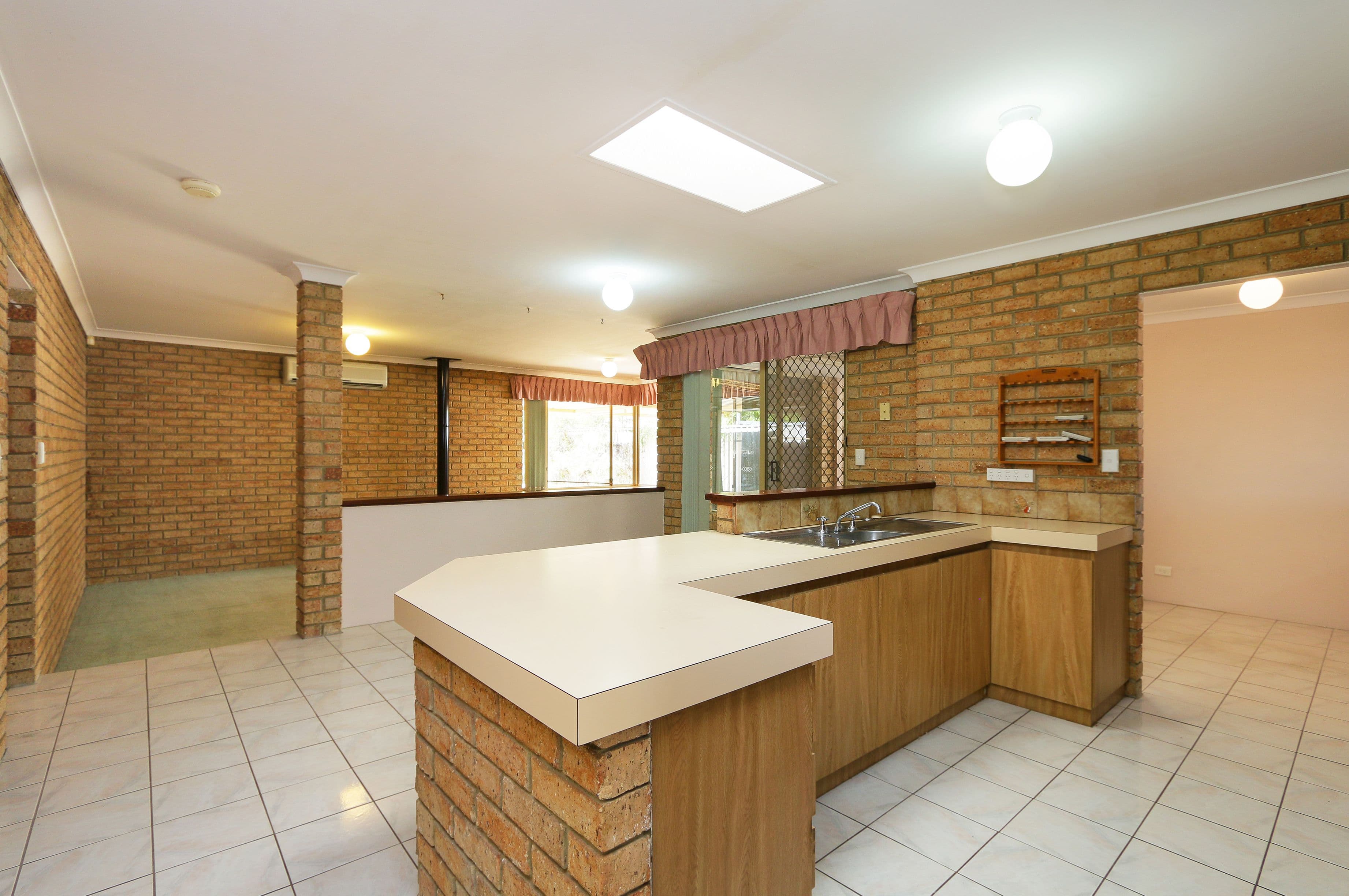 2 Kellerman Way, Gosnells WA 6110, Gosnells - Thumbnail 4
