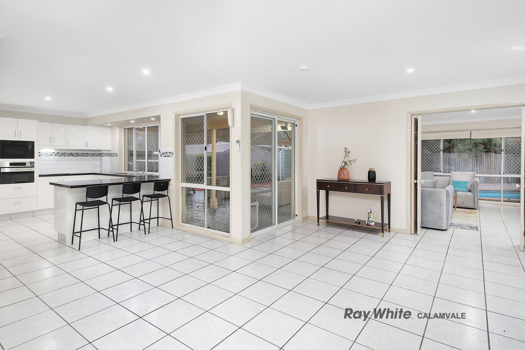 6 Saint Clair Close, Parkinson QLD 4115, Parkinson - Thumbnail 7