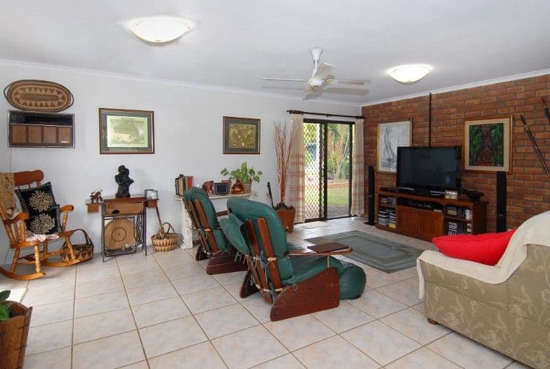 12 Stanton Road, SMITHFIELD QLD 4878, Smithfield - Thumbnail 2