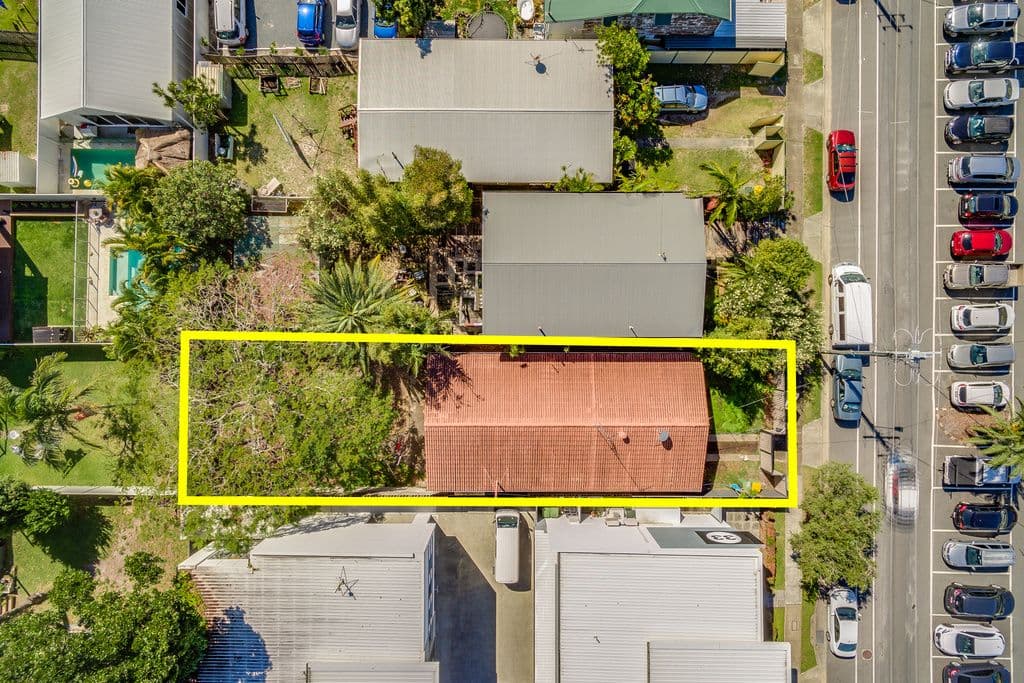 31 Palm Beach Avenue, Palm Beach QLD 4221, Palm Beach - Thumbnail 4
