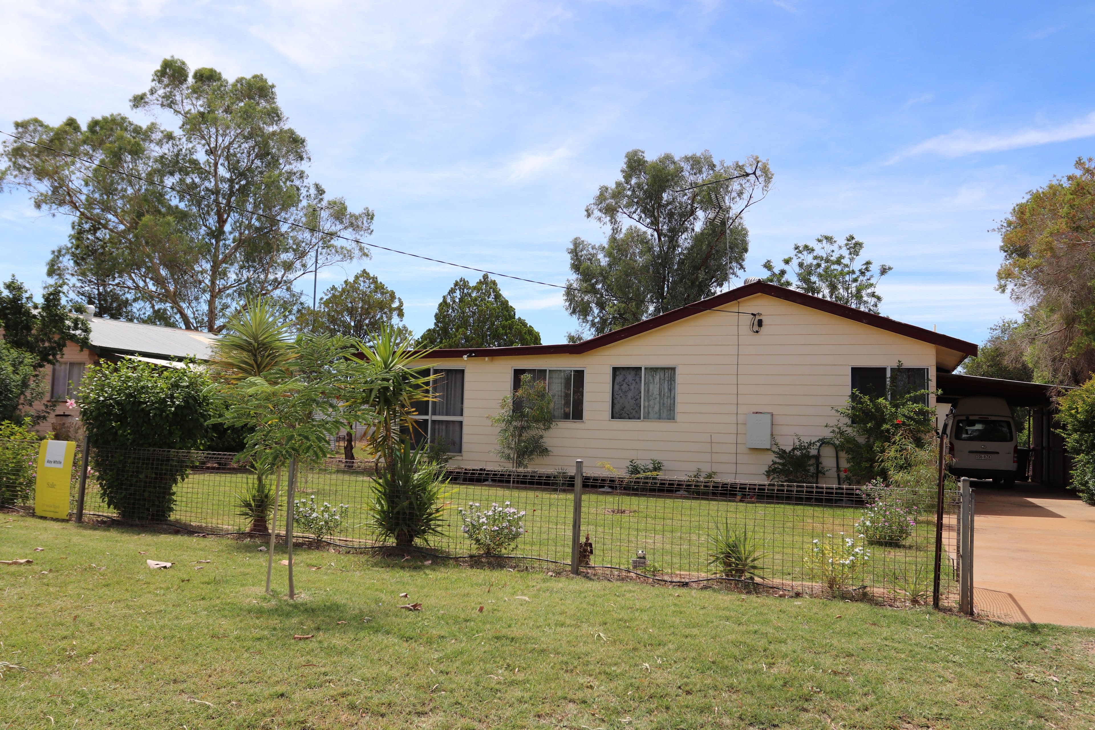 8 King Street, Charleville QLD 4470, Charleville - Image 1