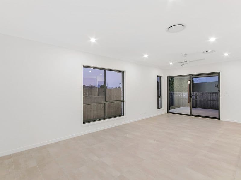 4 Alva Court, OXENFORD QLD 4210, Oxenford - Thumbnail 7