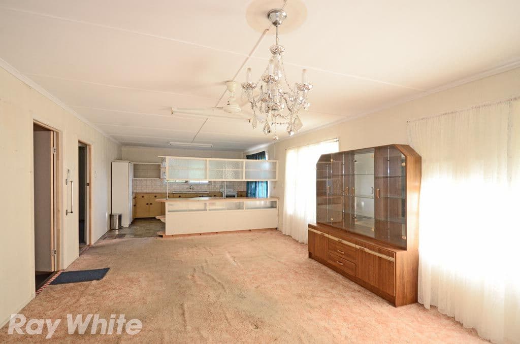 123 Bell Street, Biloela QLD 4715, Biloela - Thumbnail 2
