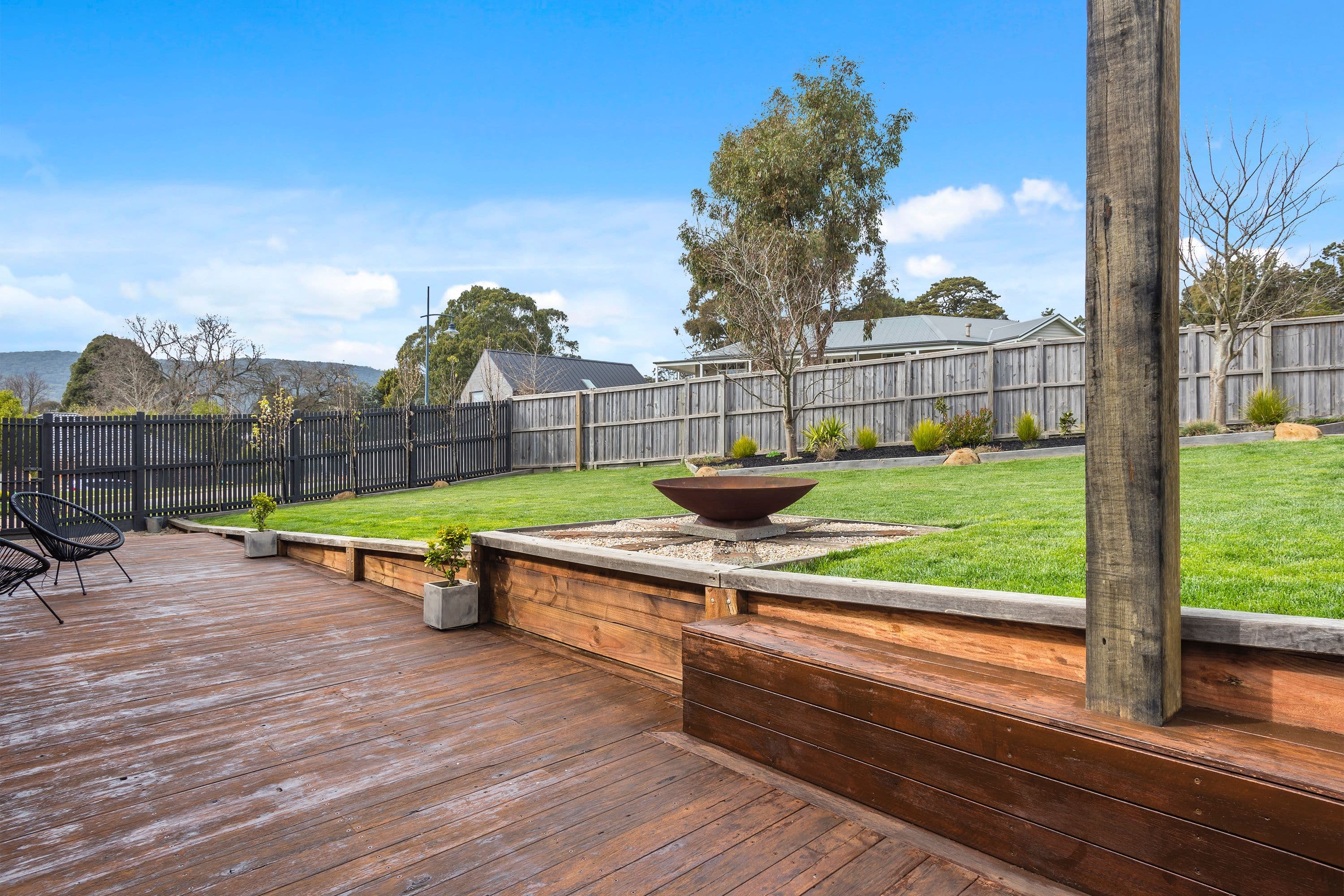 12 Reidwell Drive, Woodend VIC 3442, Woodend - Thumbnail 2