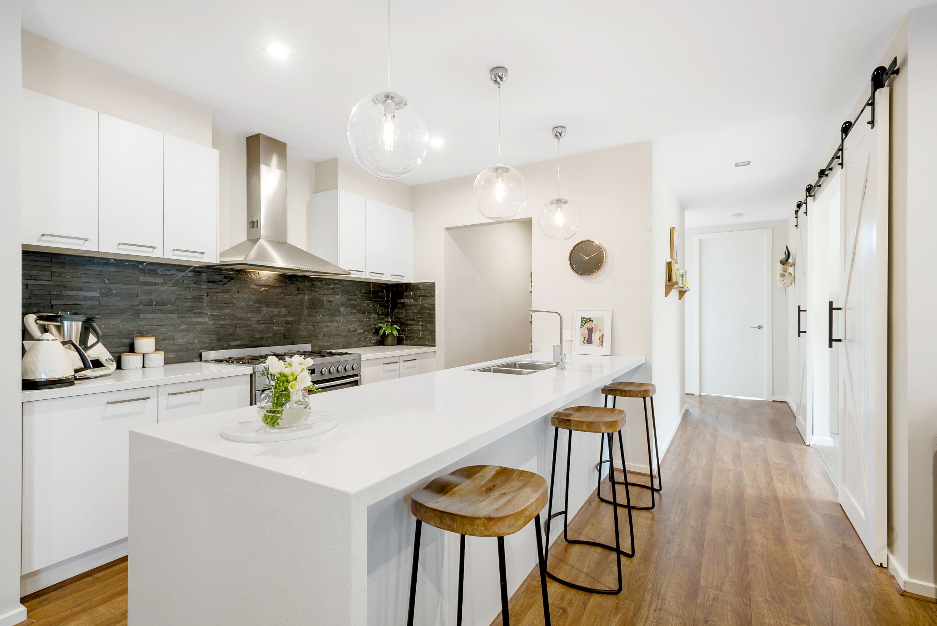 12 Reidwell Drive, Woodend VIC 3442, Woodend - Thumbnail 3