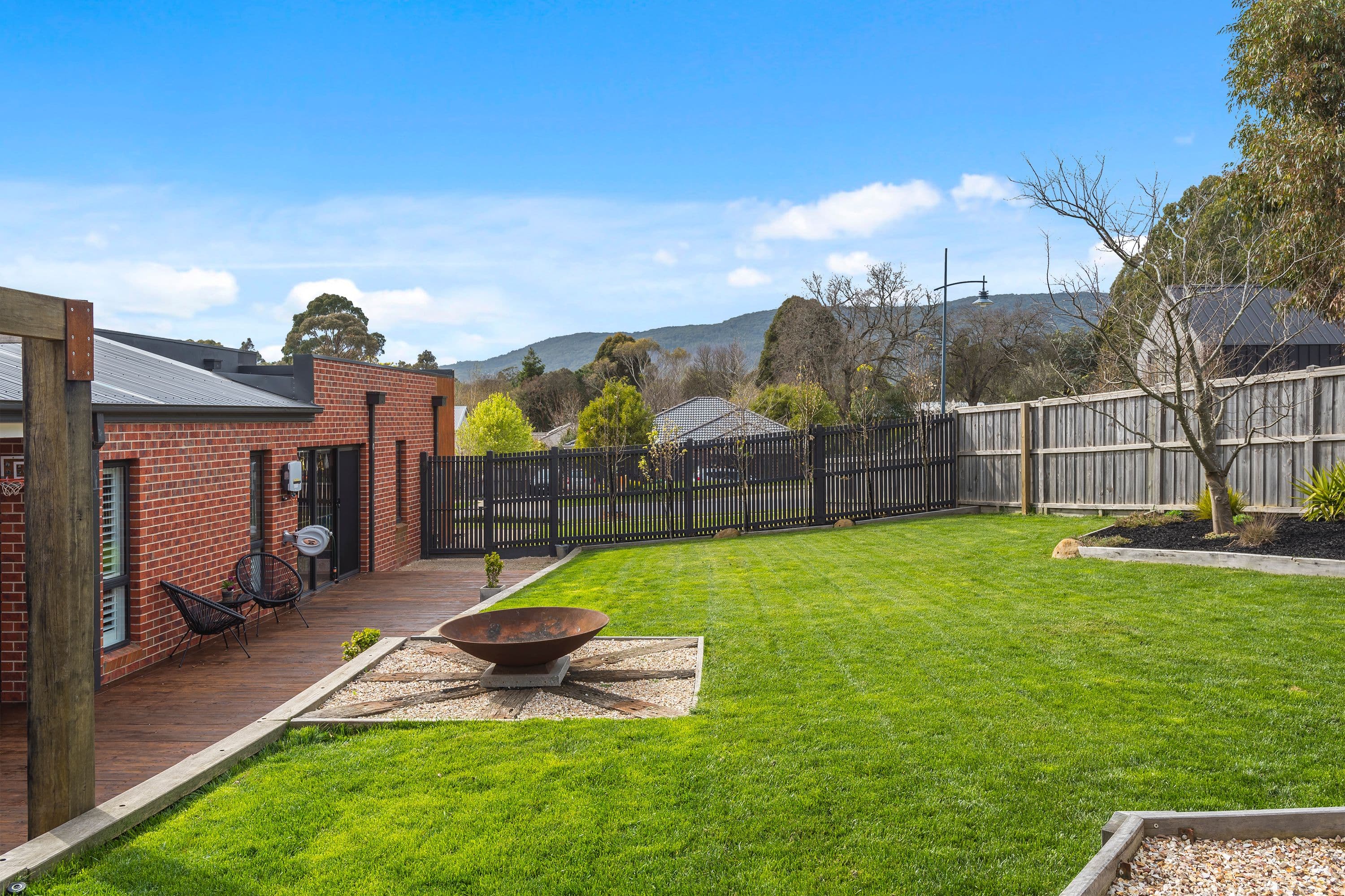 12 Reidwell Drive, Woodend VIC 3442, Woodend - Thumbnail 4