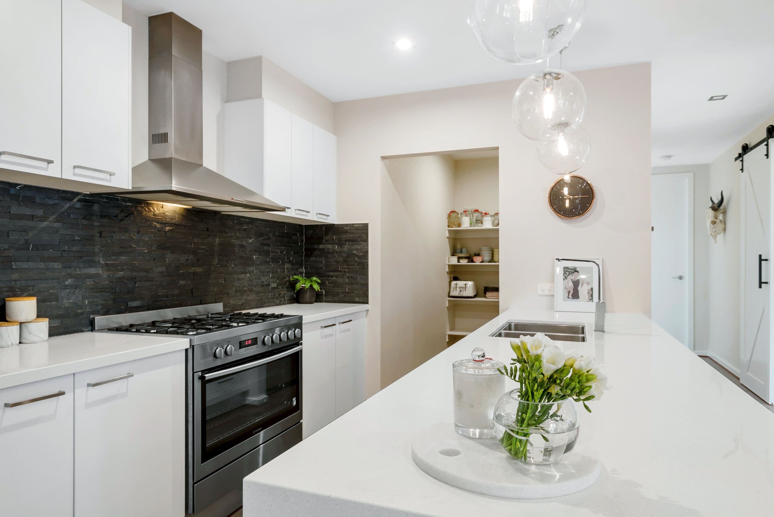 12 Reidwell Drive, Woodend VIC 3442, Woodend - Thumbnail 6