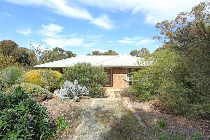 31 Jarman Crescent, Clare SA 5453, Clare - Image 1