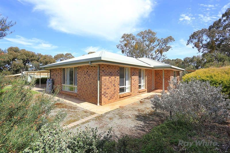 31 Jarman Crescent, Clare SA 5453, Clare - Thumbnail 2
