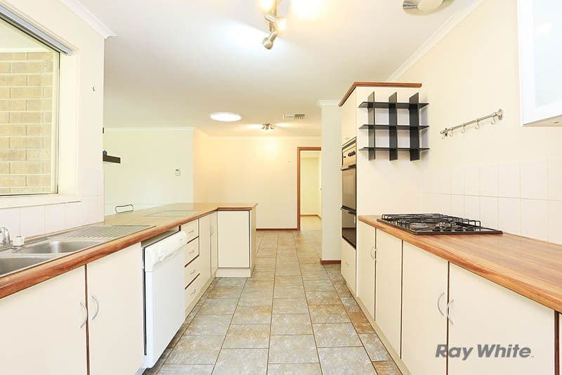 31 Jarman Crescent, Clare SA 5453, Clare - Thumbnail 3