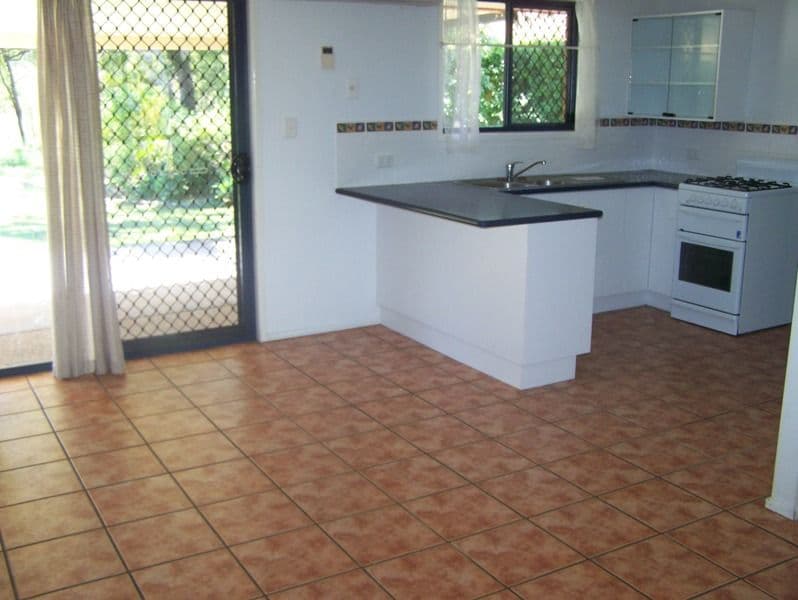 20 Frangipani Drive, Lammermoor QLD 4703, Lammermoor - Thumbnail 4