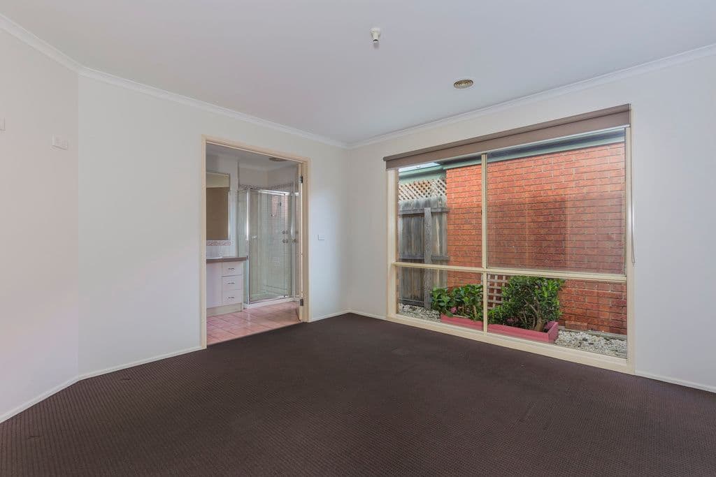 9 Nolan Place, LOVELY BANKS VIC 3213, Lovely Banks - Thumbnail 4