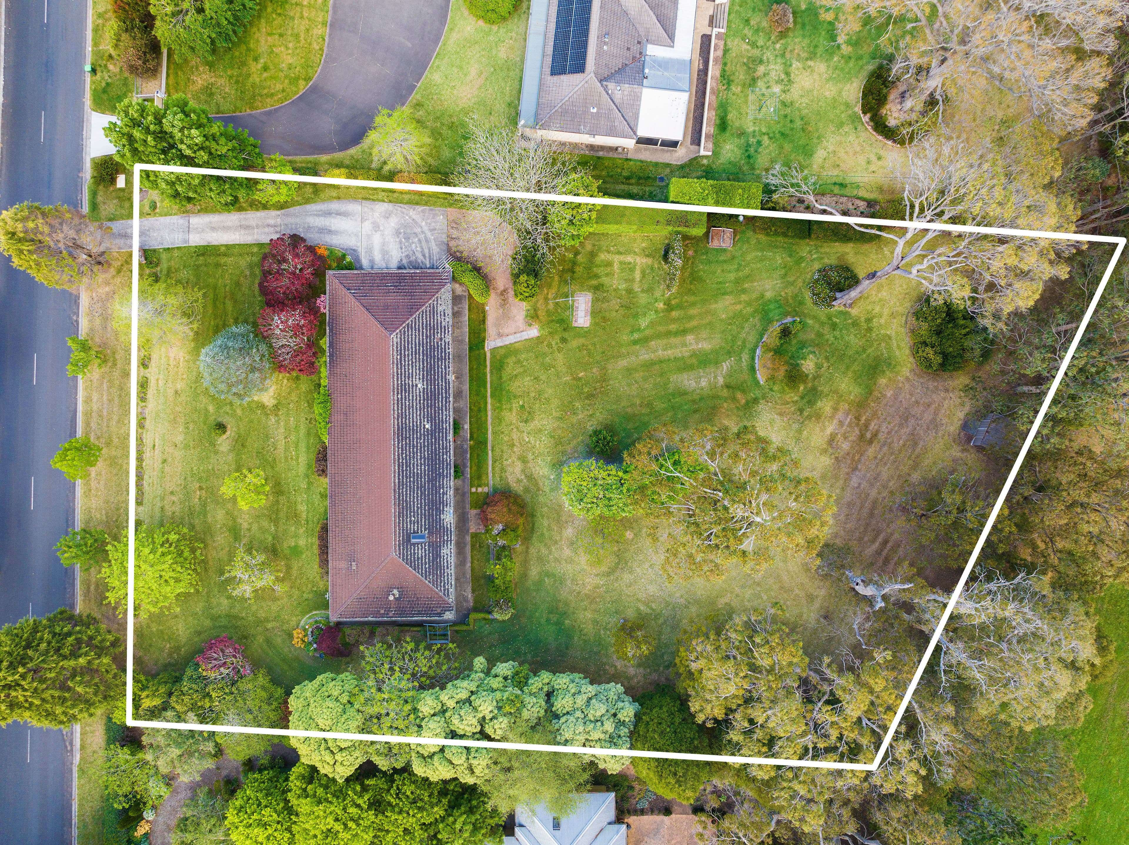 5 Farnborough Drive, Moss Vale NSW 2577, Moss Vale - Thumbnail 2