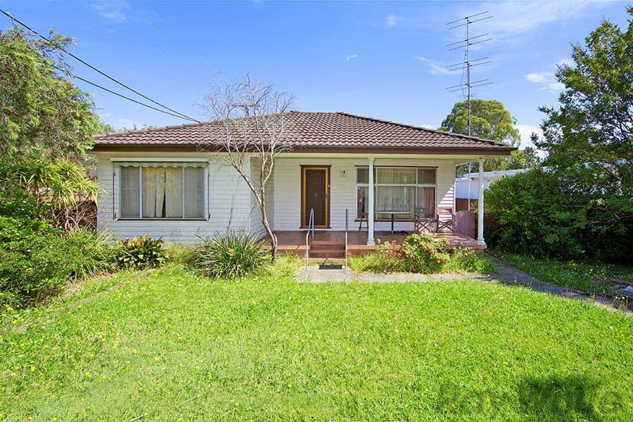 29 Leichhardt Road, Gorokan - Image 1