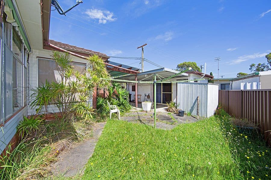 29 Leichhardt Road, Gorokan - Thumbnail 3