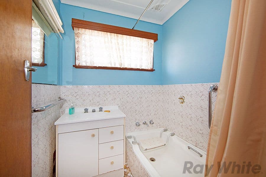 29 Leichhardt Road, Gorokan - Thumbnail 8