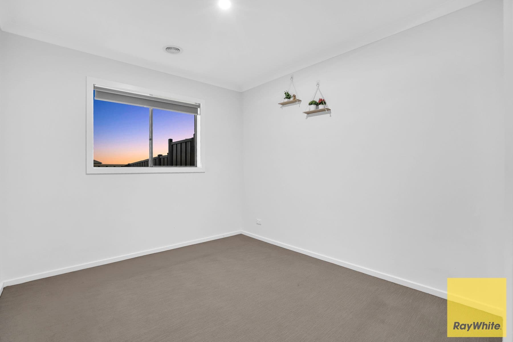 5 Saddler Street, Tarneit VIC 3029, Tarneit - Thumbnail 6