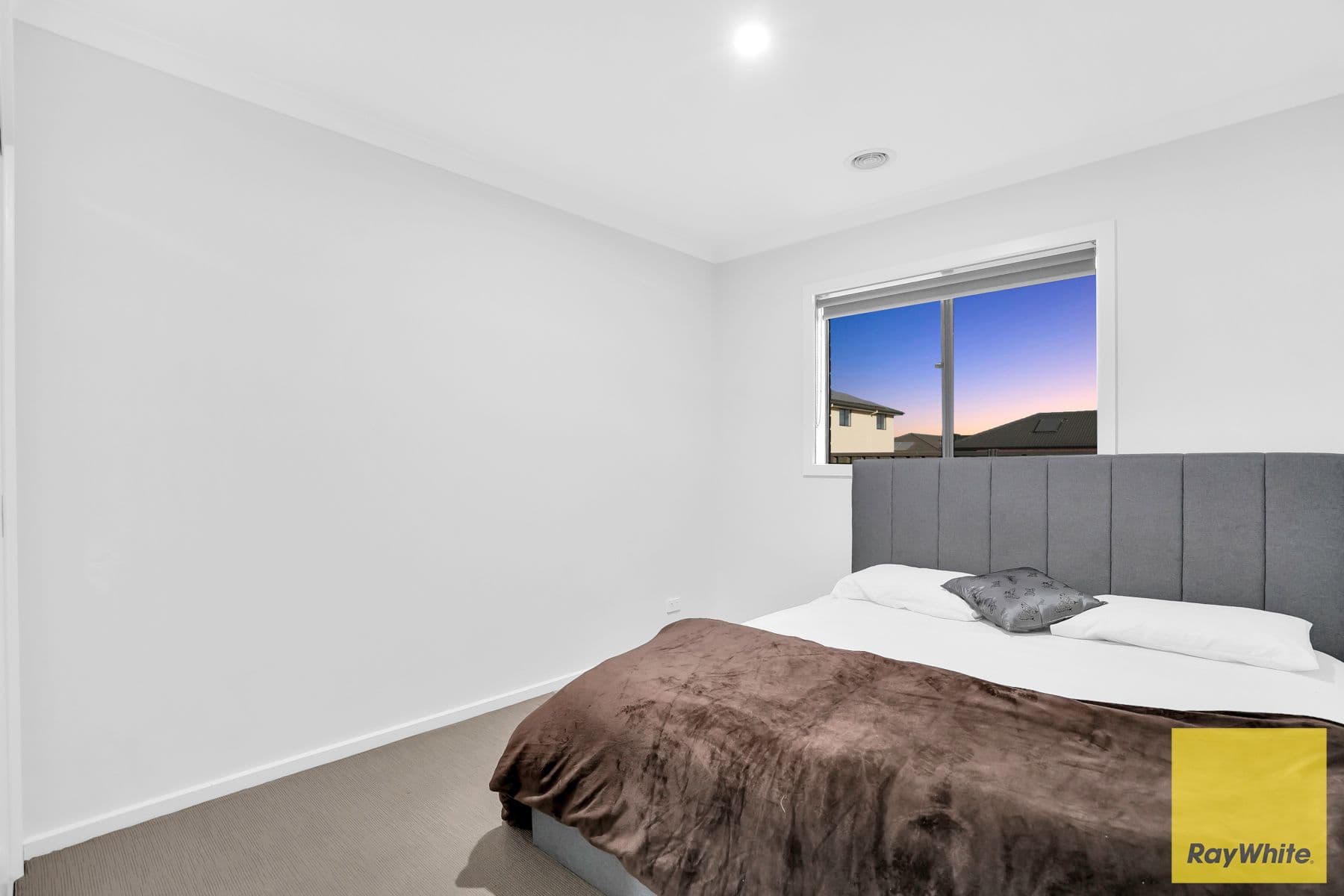 5 Saddler Street, Tarneit VIC 3029, Tarneit - Thumbnail 7