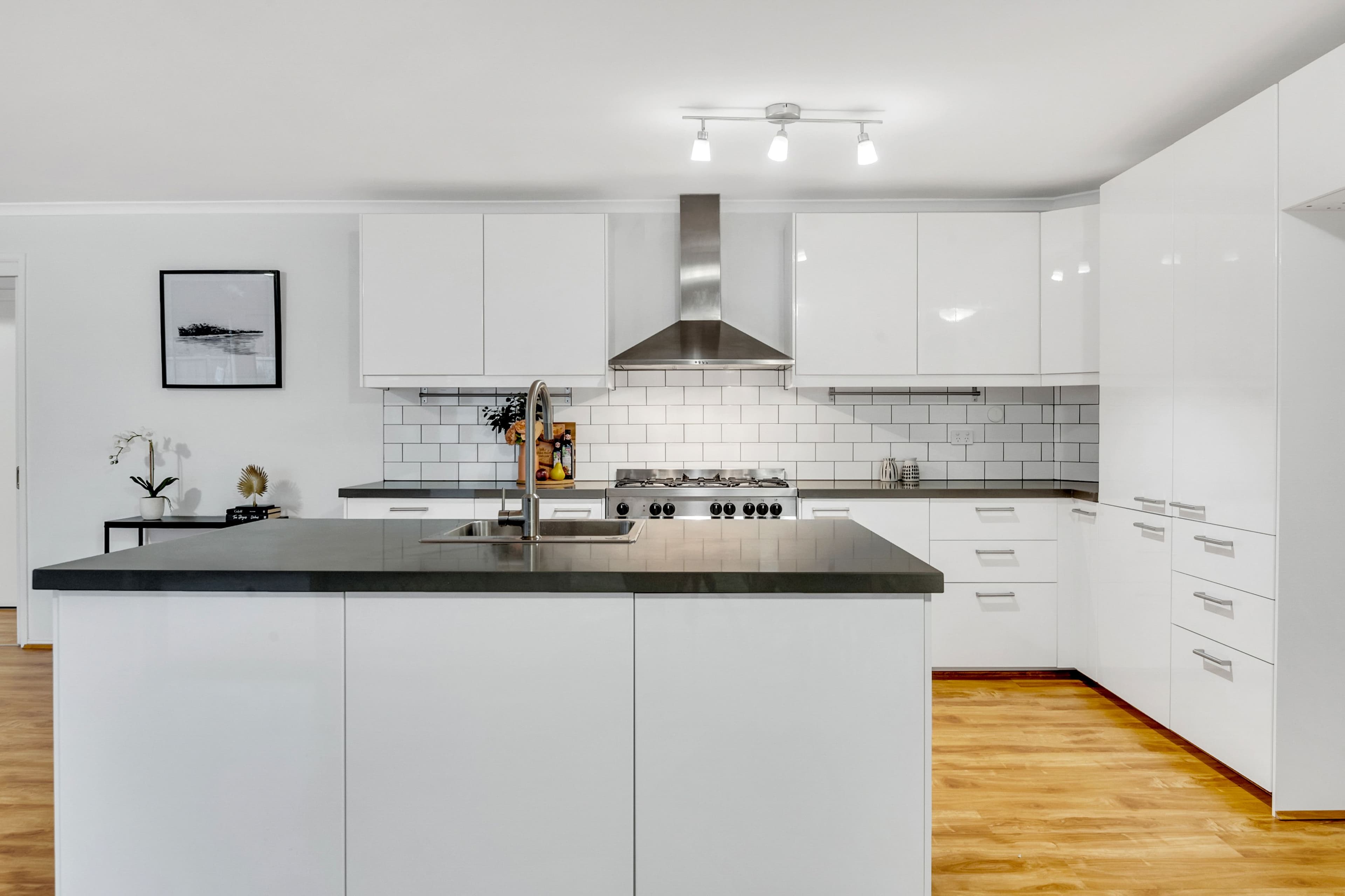 13 Sunnybrook Court, Craigieburn VIC 3064, Craigieburn - Image 1