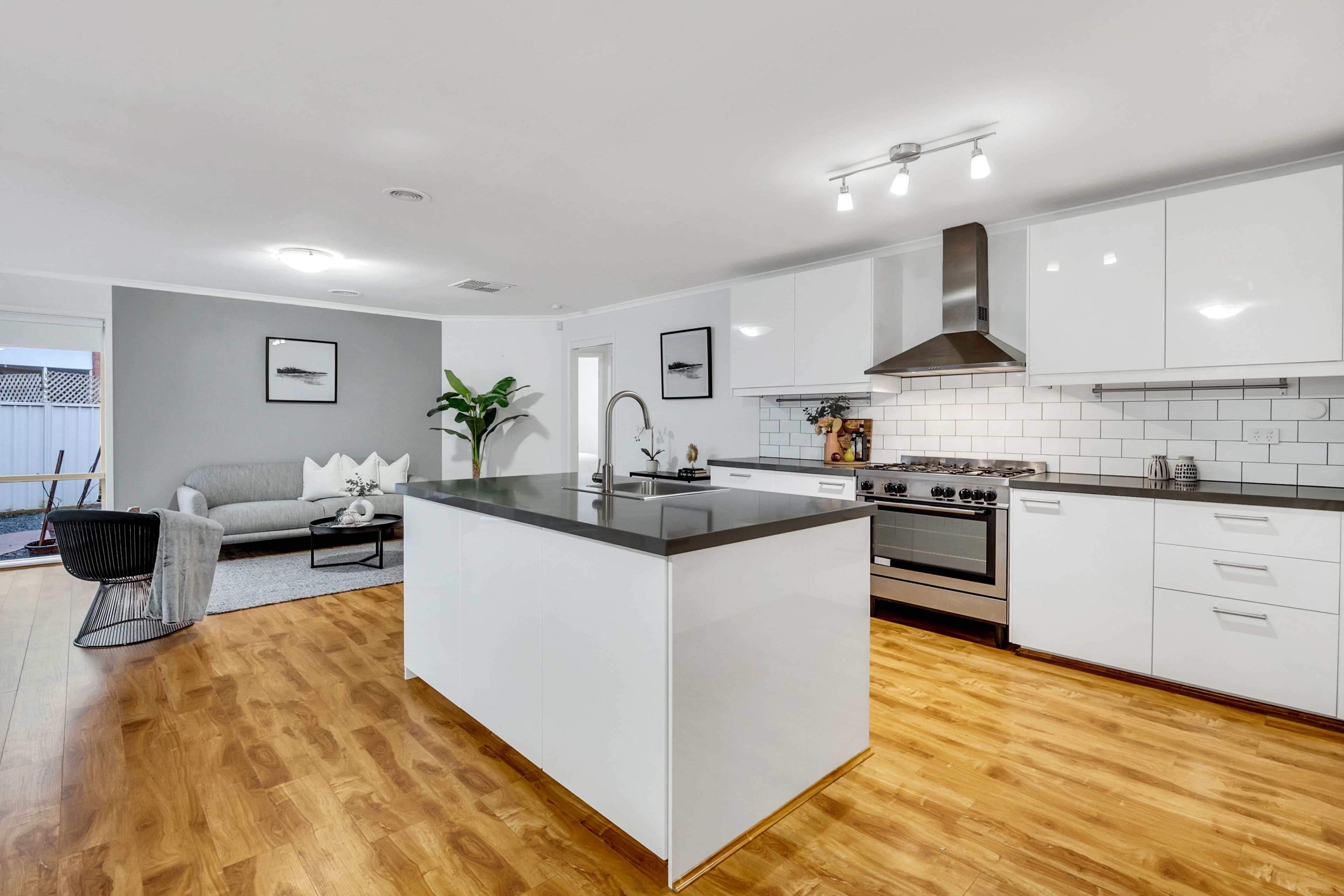 13 Sunnybrook Court, Craigieburn VIC 3064, Craigieburn - Thumbnail 4