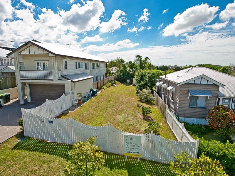 19 Newton Street, GRANGE QLD 4051, Grange - Thumbnail 4