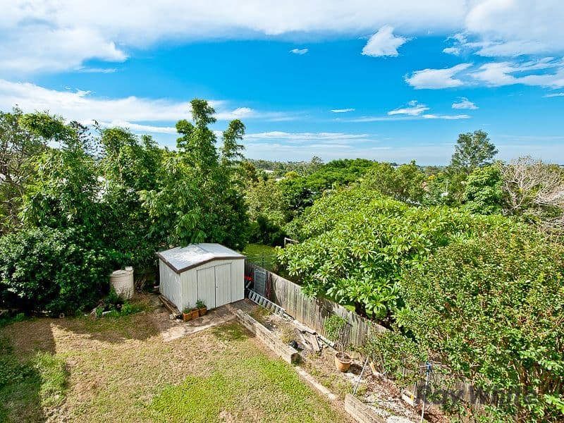 19 Newton Street, GRANGE QLD 4051, Grange - Thumbnail 6