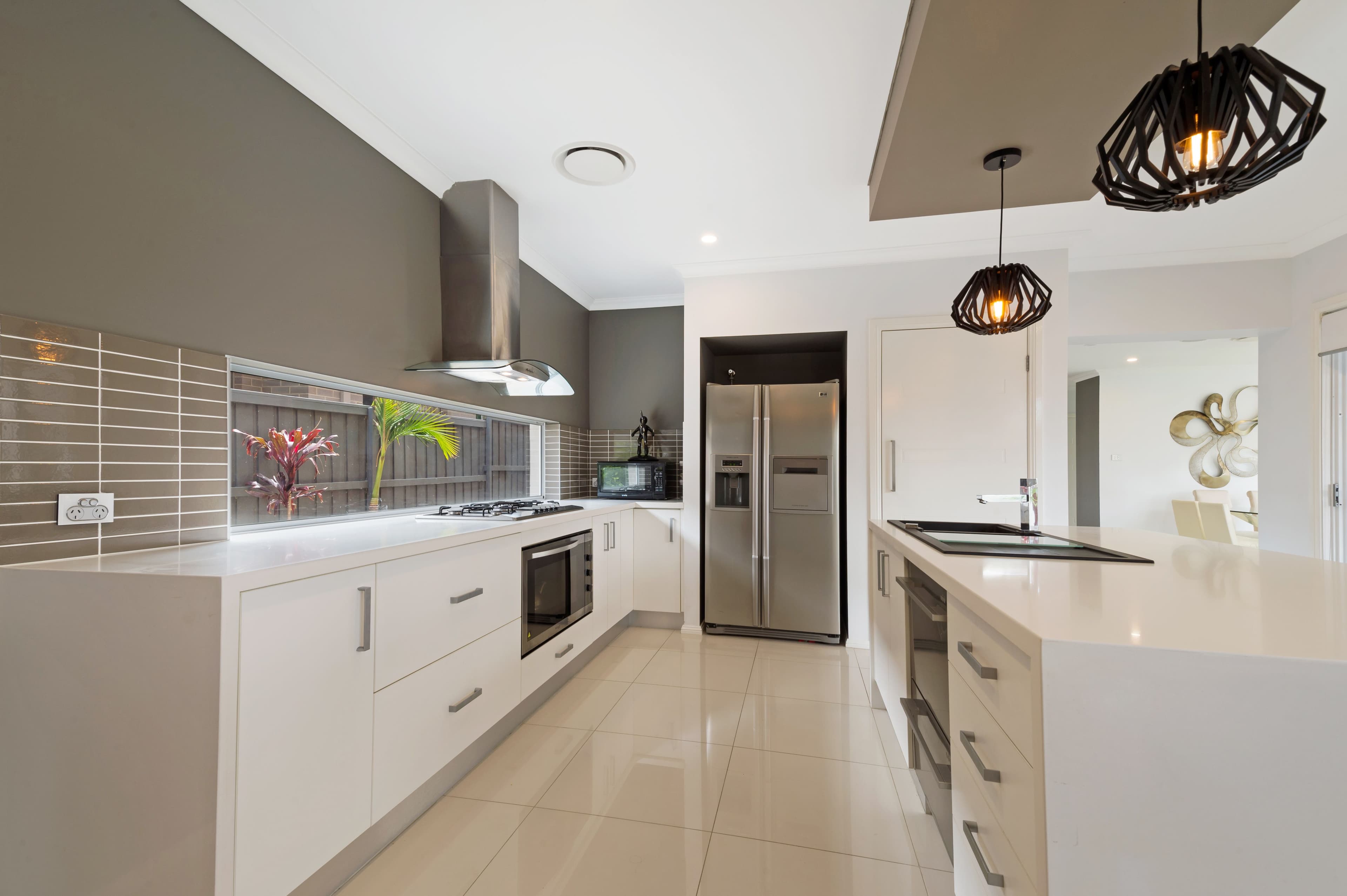 86 Pioneer Drive, Carnes Hill - Thumbnail 4