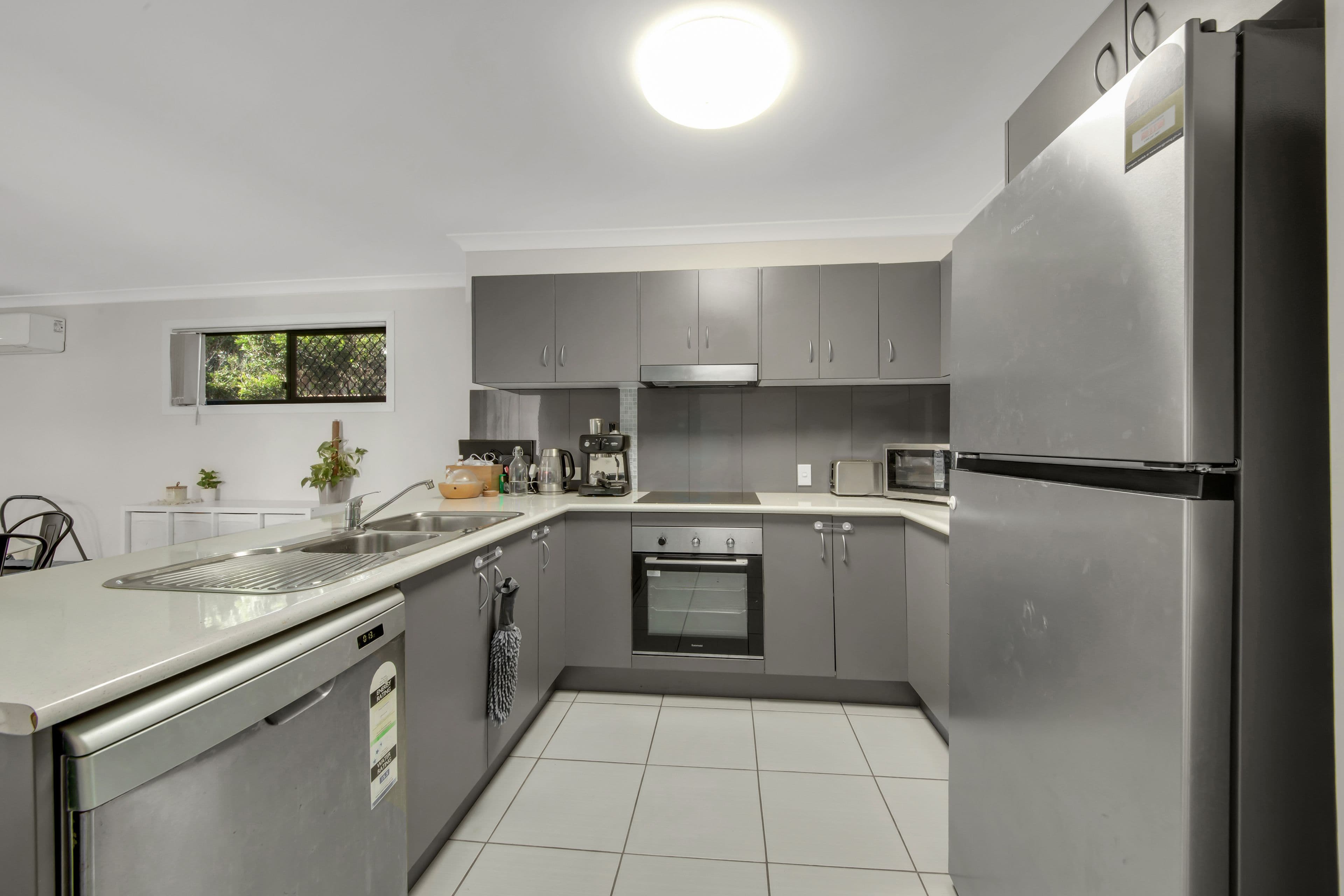 27 Skyline Drive, New Auckland QLD 4680, New Auckland - Thumbnail 4