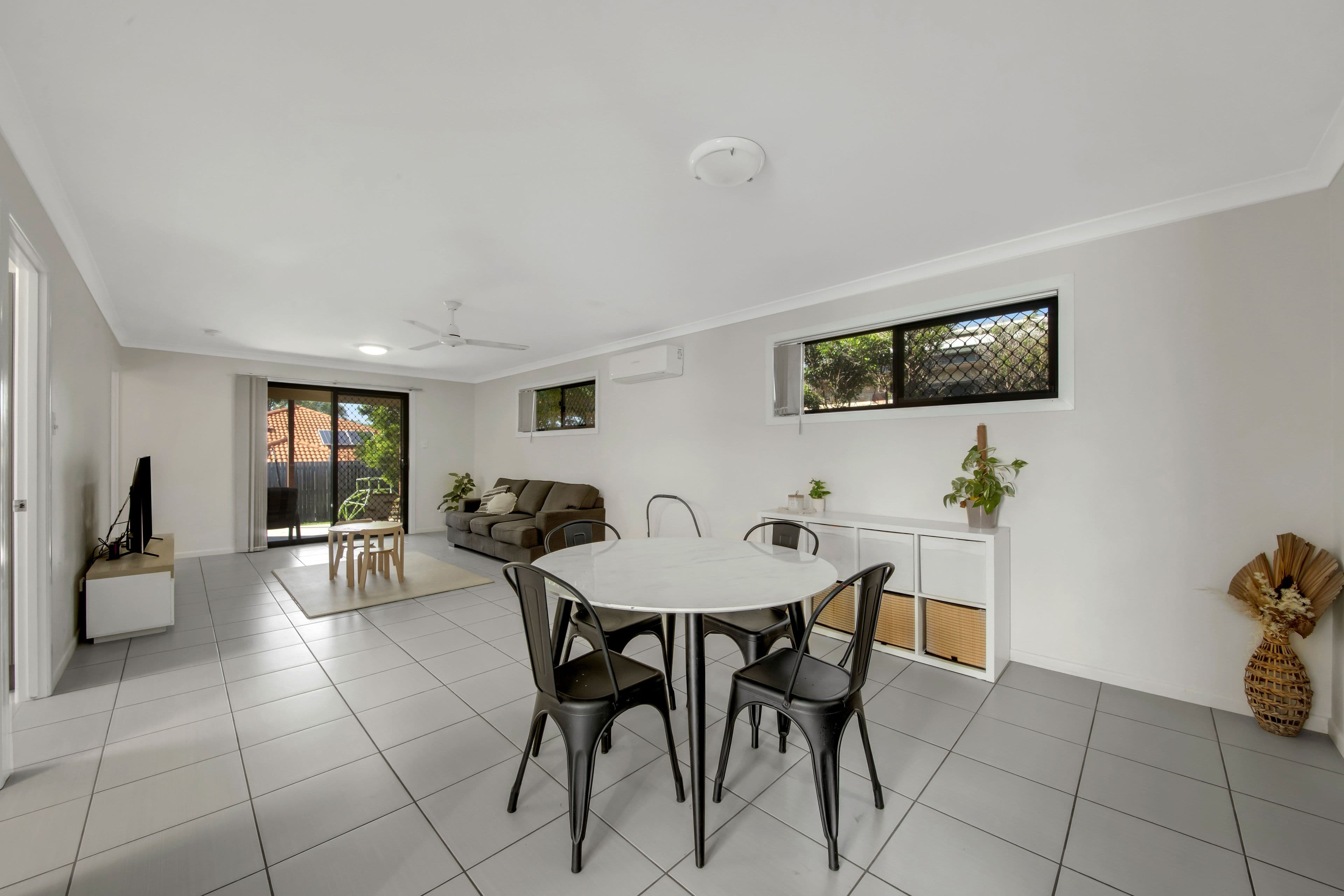 27 Skyline Drive, New Auckland QLD 4680, New Auckland - Thumbnail 6