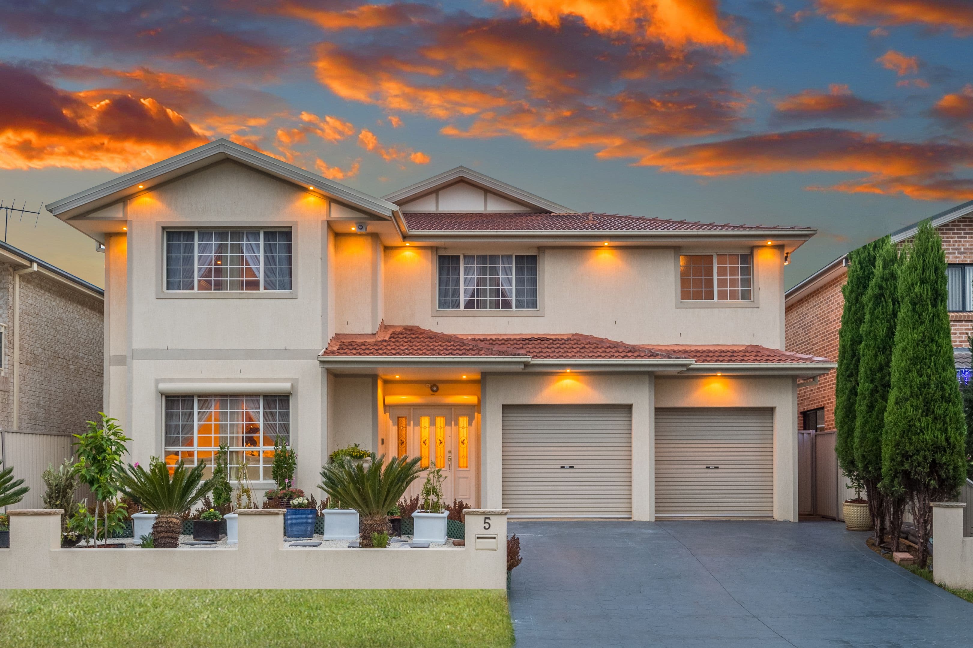 5 Bellerive Close, West Hoxton - Image 1
