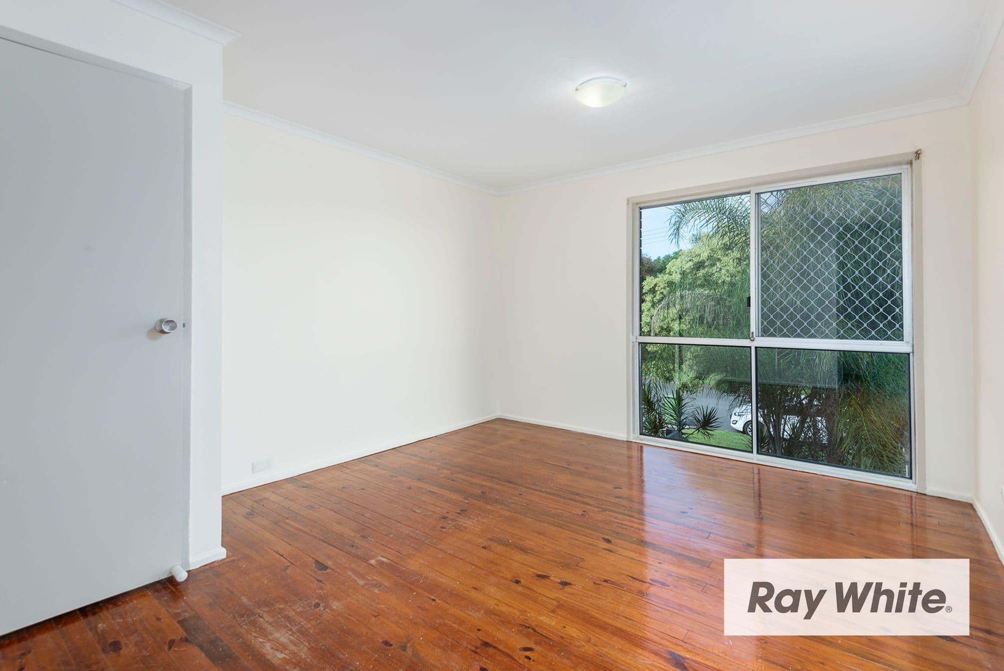 8 Neal Street, Redbank Plains QLD 4301, Redbank Plains - Thumbnail 4
