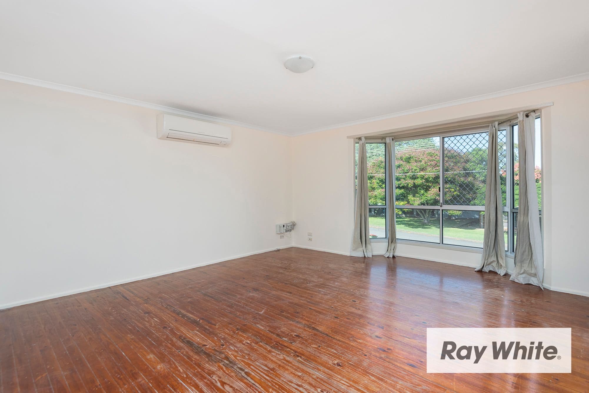 8 Neal Street, Redbank Plains QLD 4301, Redbank Plains - Thumbnail 7
