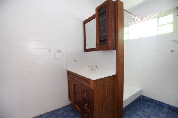 31 French Street, PIMLICO QLD 4812, Pimlico - Thumbnail 4