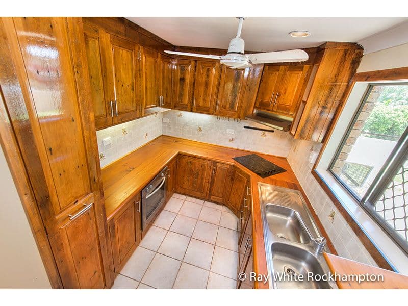 21 Peatey Street, Norman Gardens QLD 4701, Norman Gardens - Thumbnail 3