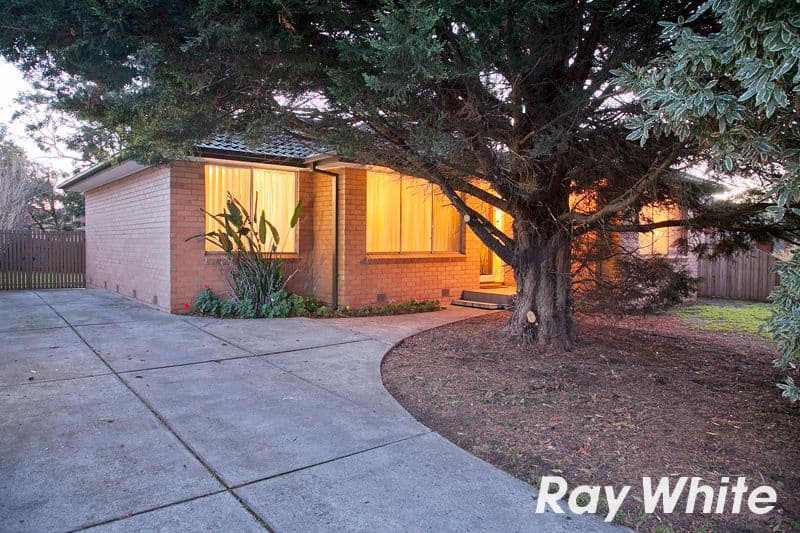 160 Karingal Drive, FRANKSTON VIC 3199, Frankston - Image 1