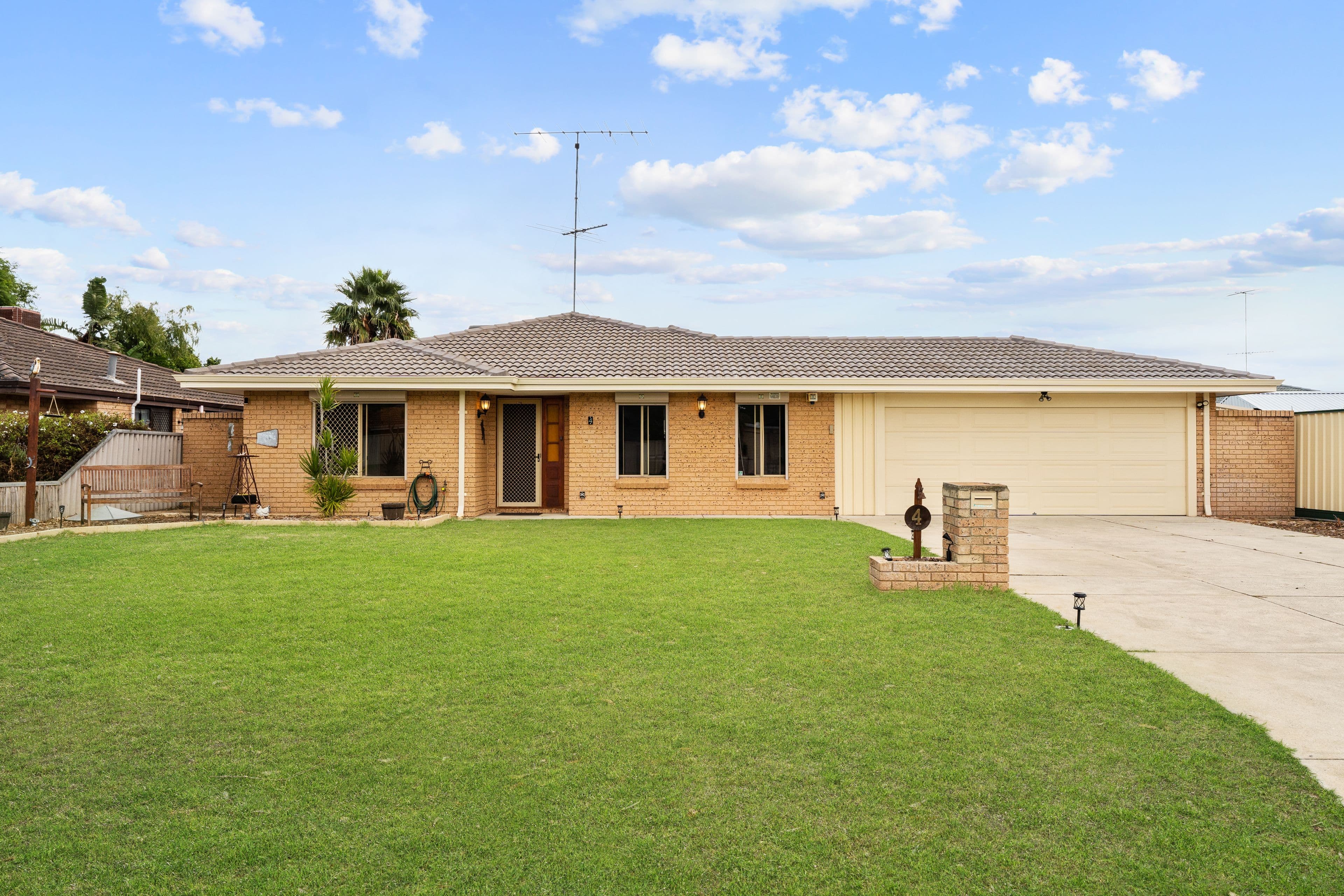 4 Sheridan Way, Port Kennedy WA 6172, Port Kennedy - Image 1