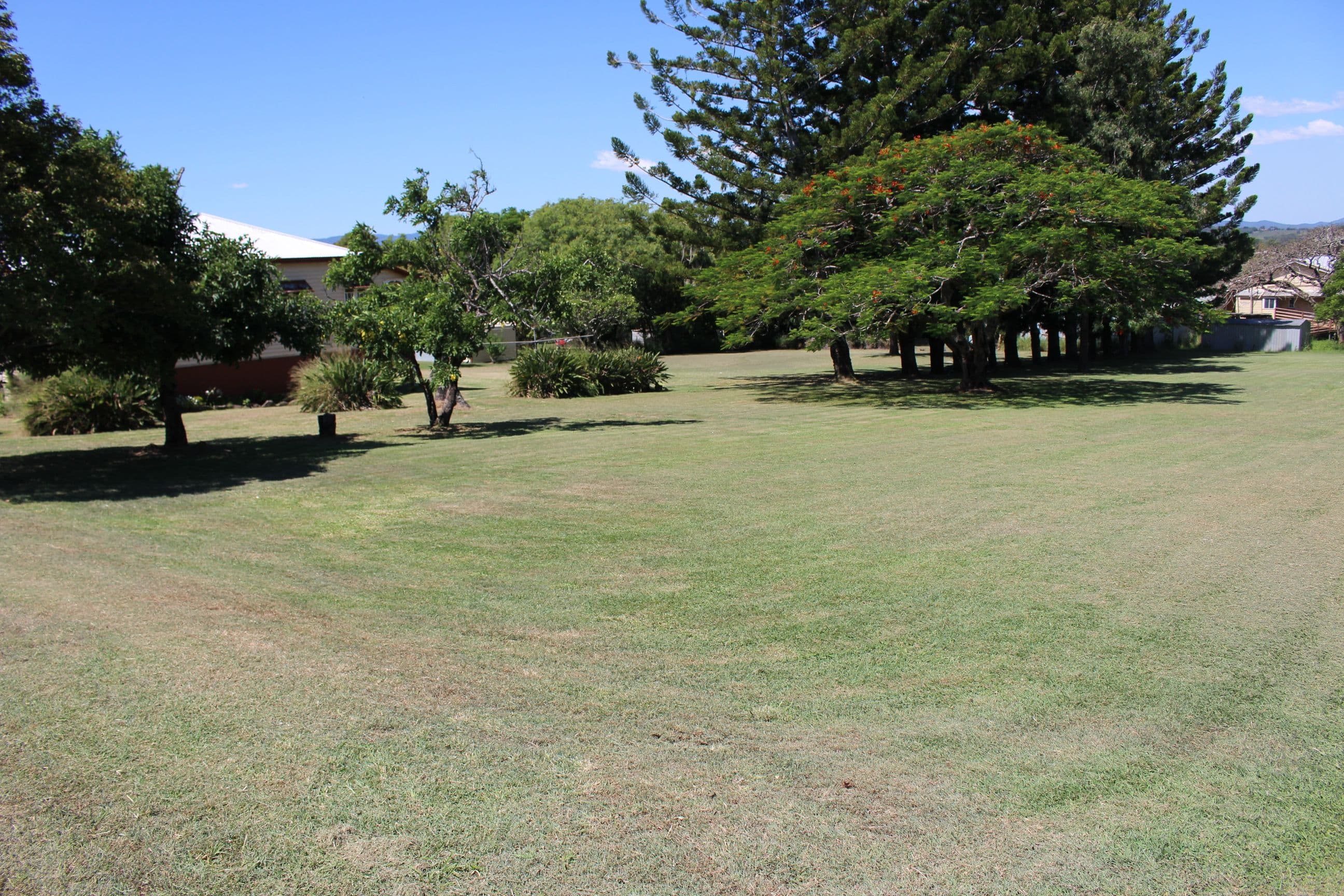 122 Main Street, Lowood QLD 4311, Lowood - Thumbnail 2