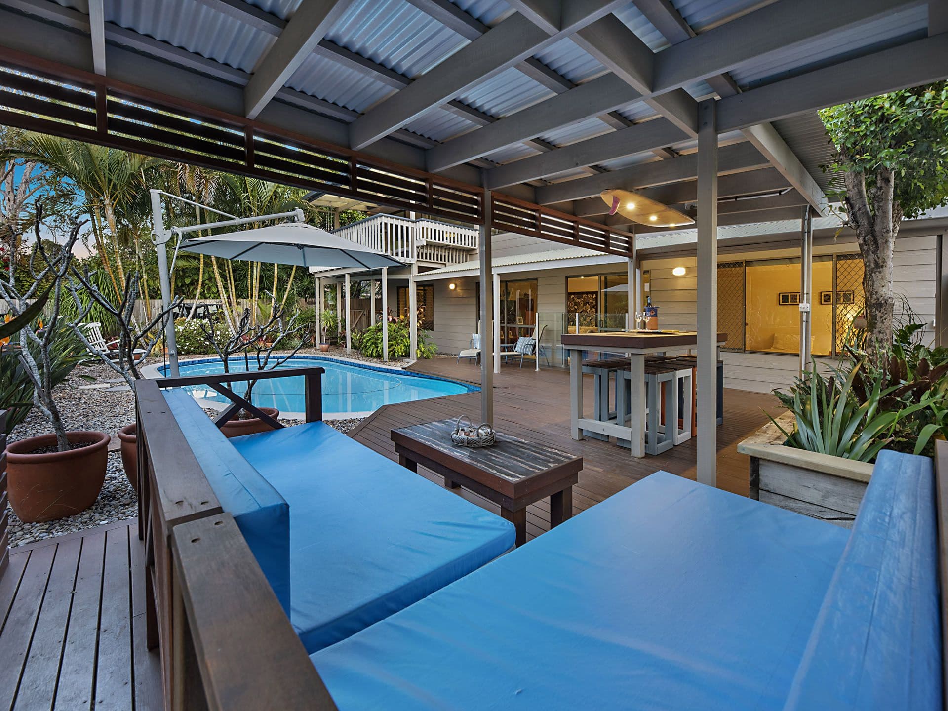 18 Courtenay Avenue, Cranbourne North - Image 1