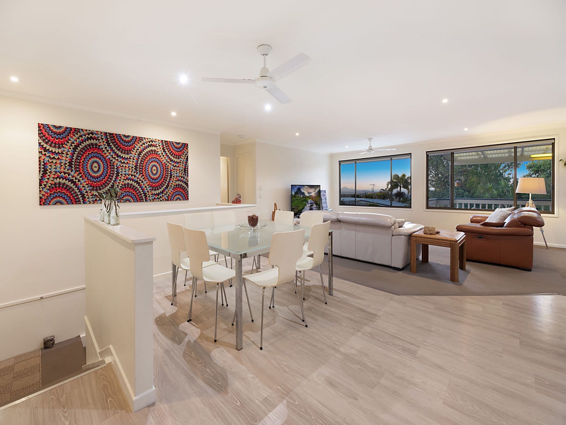 18 Courtenay Avenue, Cranbourne North - Thumbnail 3