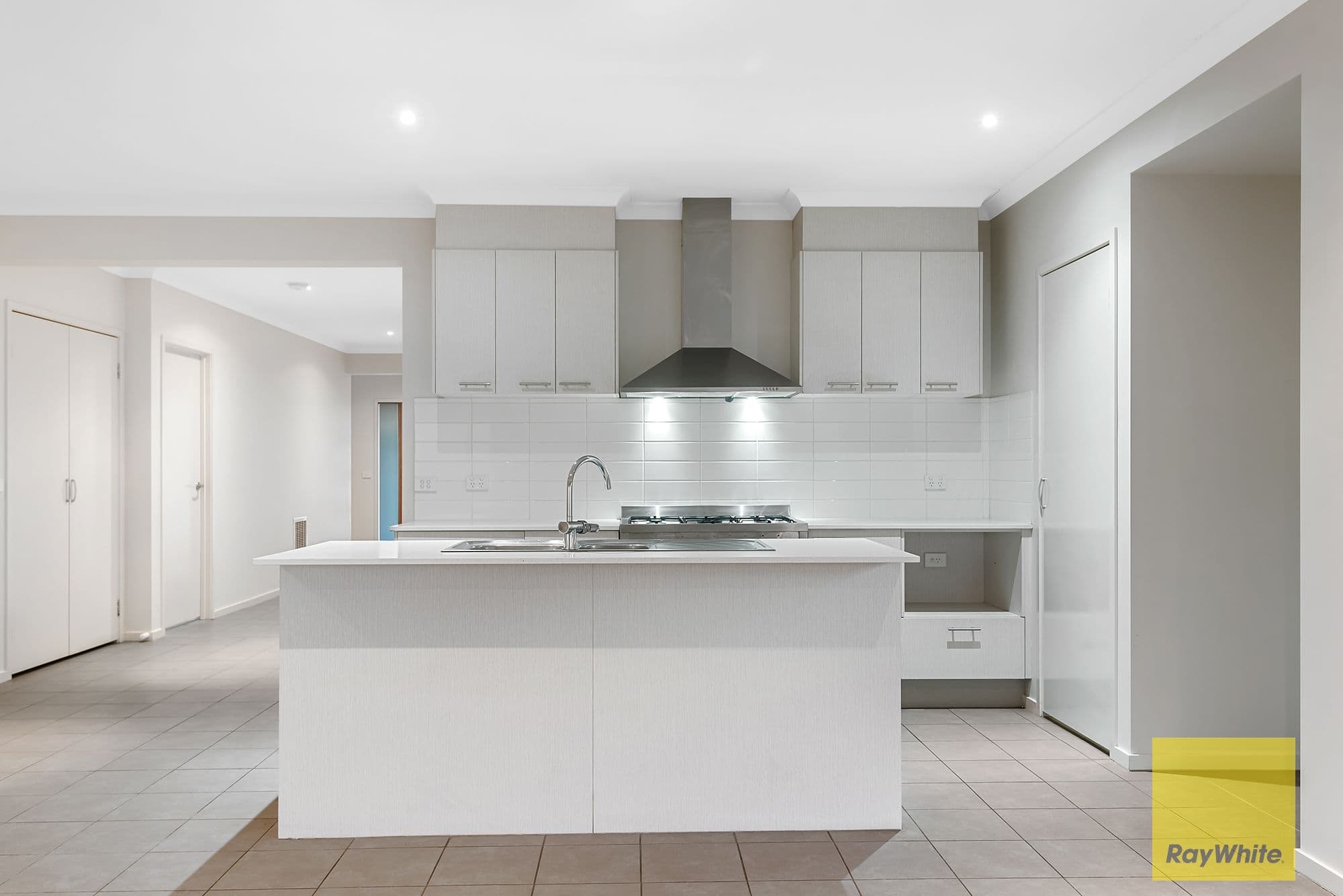 8 Hillcrest Parade, Tarneit VIC 3029, Tarneit - Thumbnail 6