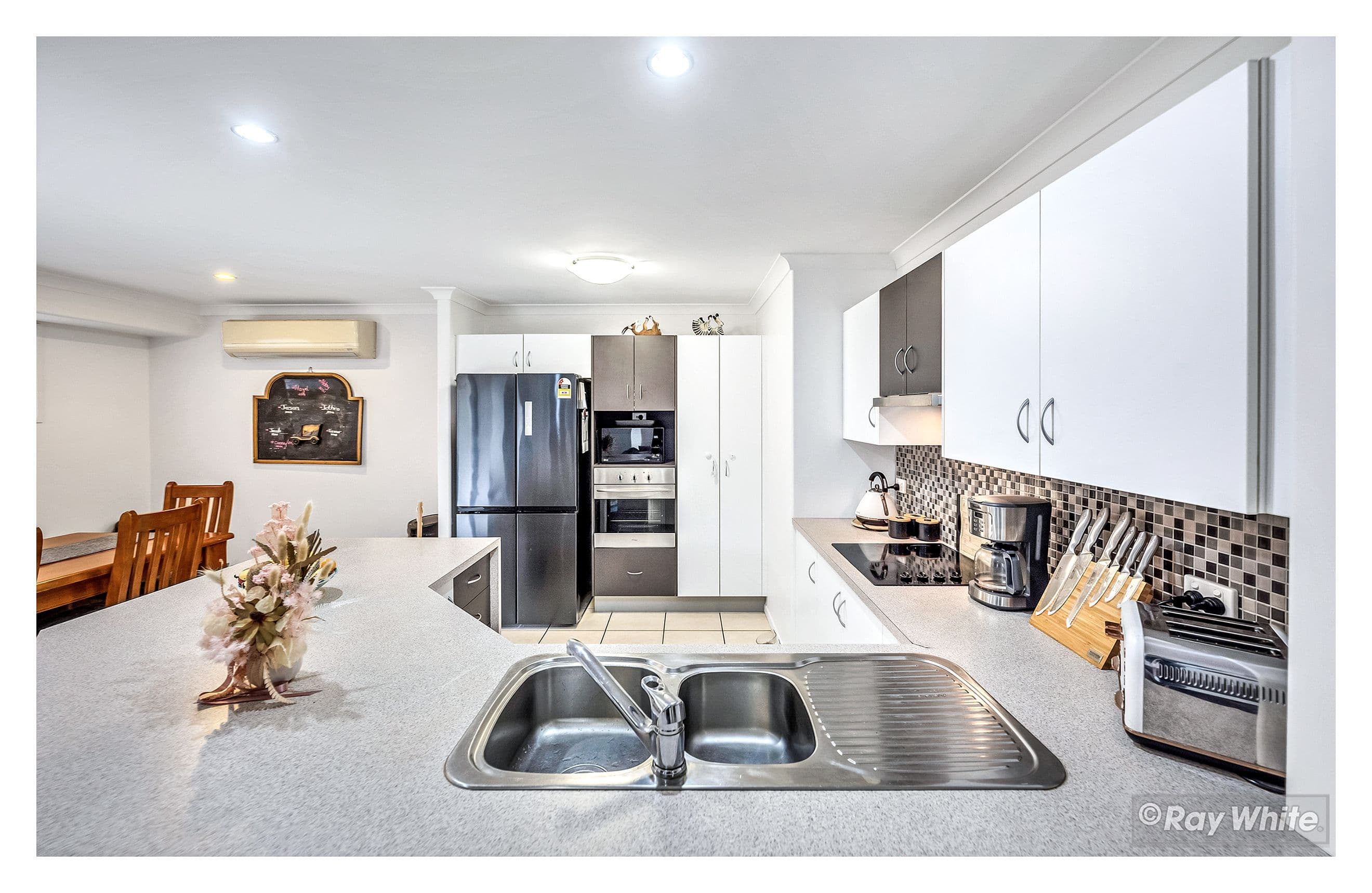 269 Richardson Road, Kawana QLD 4701, Kawana - Thumbnail 6
