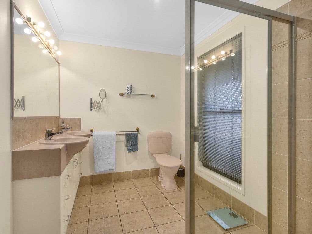 36 Dicaprio Circuit, Bridgeman Downs QLD 4035, Bridgeman Downs - Thumbnail 7