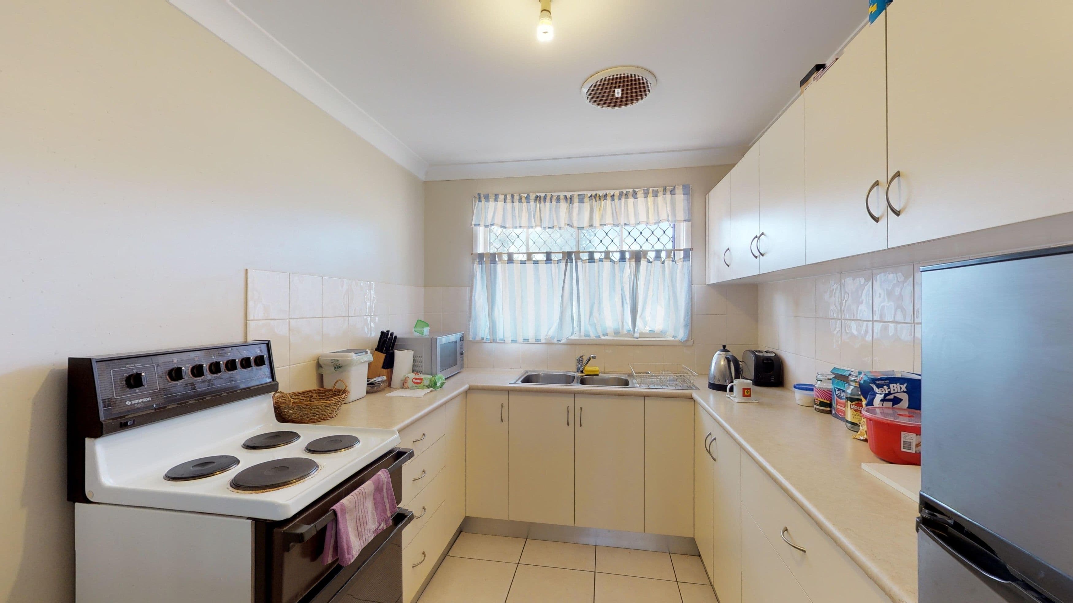 8 Forrest Crescent, Dubbo NSW 2830, Dubbo - Thumbnail 2