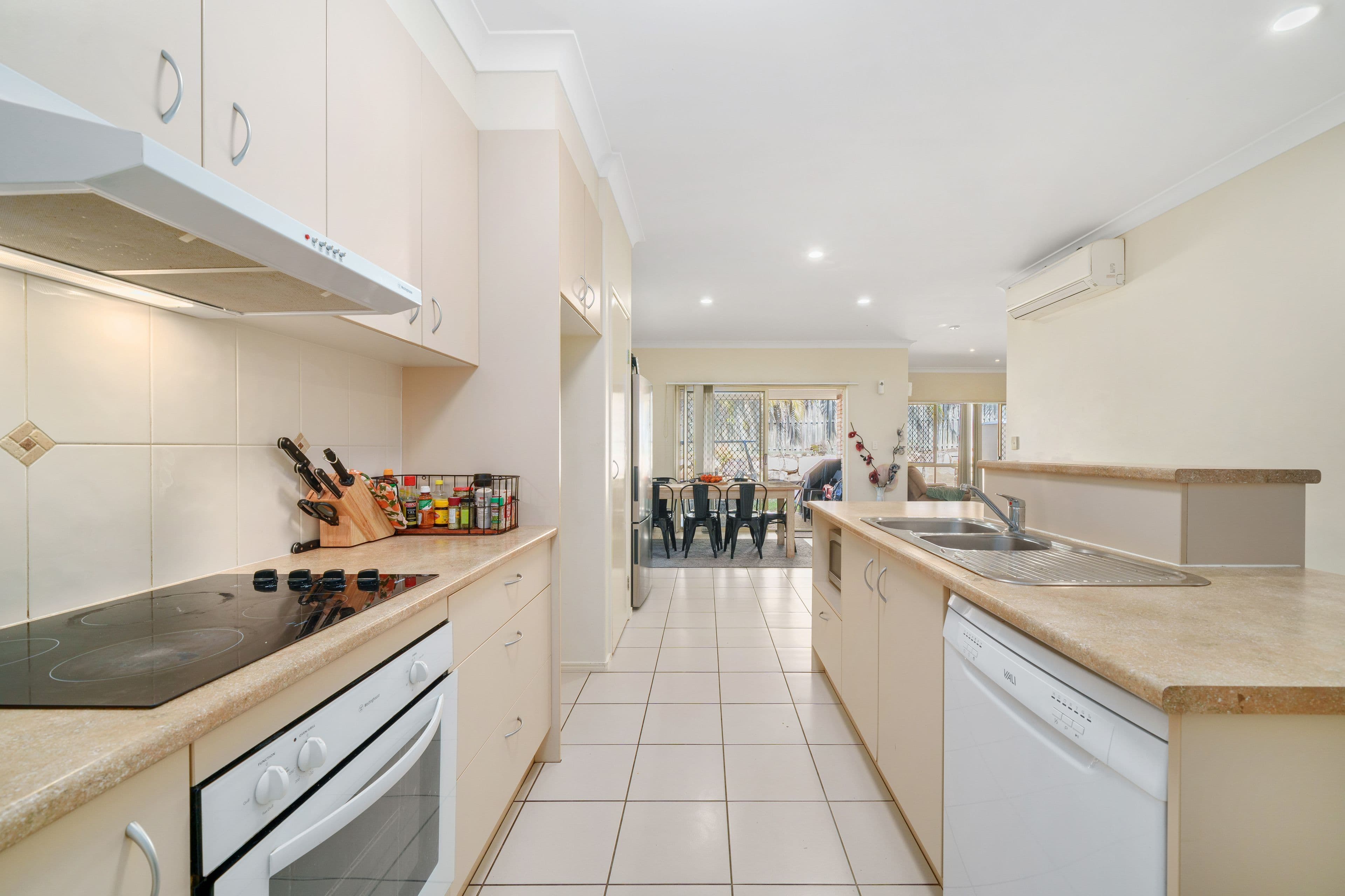 27 Possum Parade, North Lakes QLD 4509, North Lakes - Thumbnail 3
