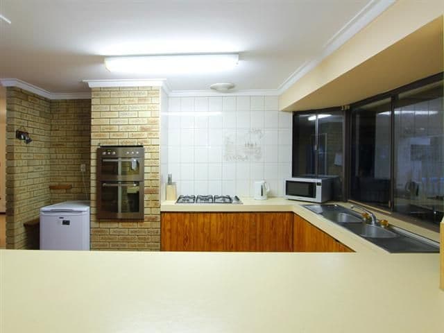 45 Fountain Way, HUNTINGDALE WA 6110, Huntingdale - Thumbnail 3