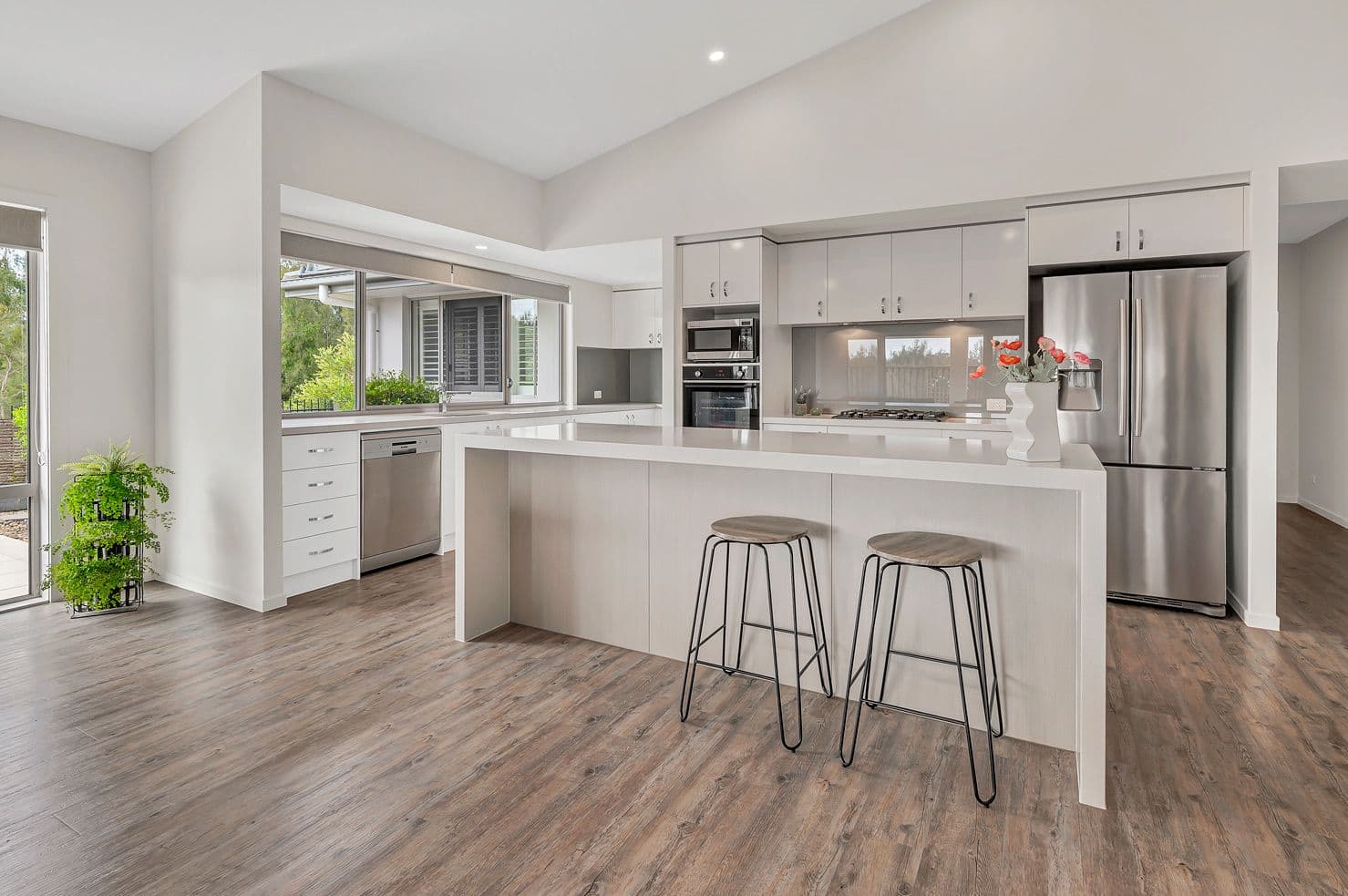6 Tallaganda Lane, Pimpama QLD 4209, Pimpama - Thumbnail 2