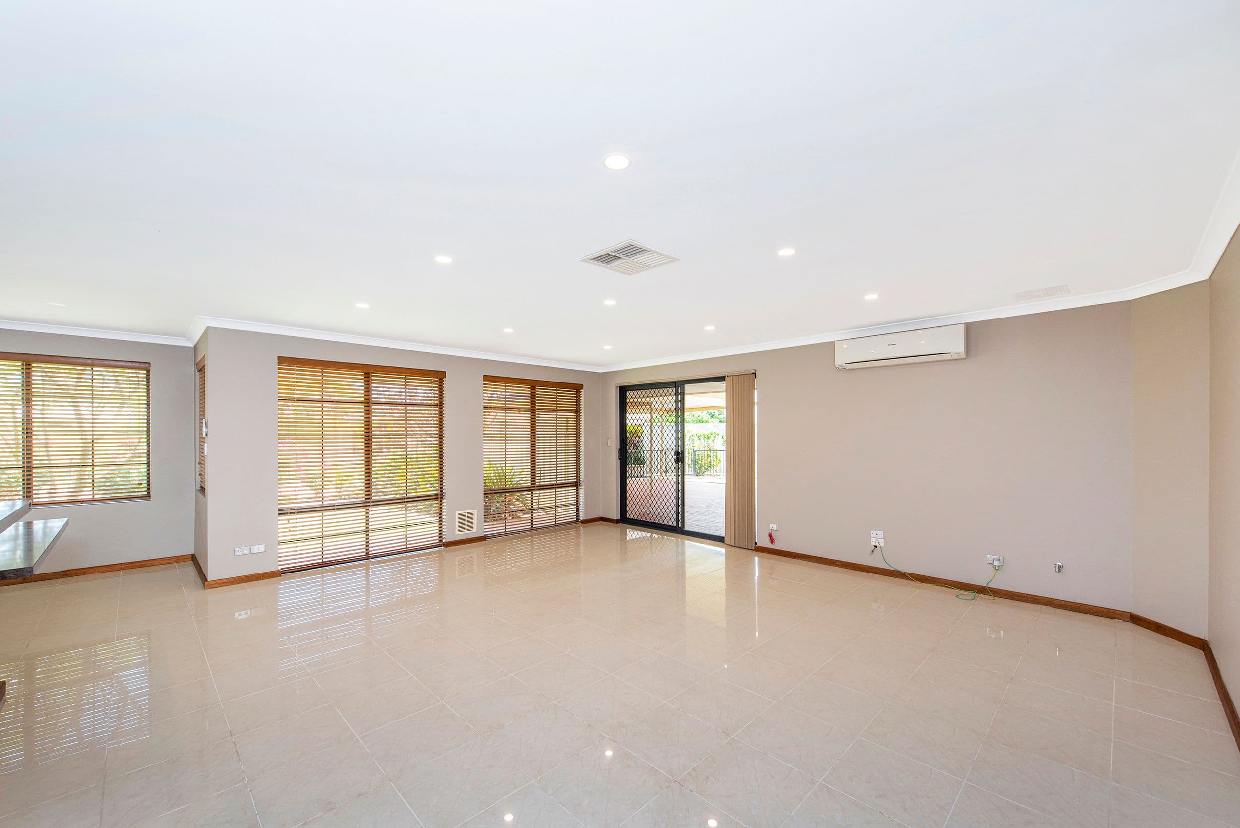 24 Kendall Boulevard, Baldivis WA 6171, Baldivis - Thumbnail 3