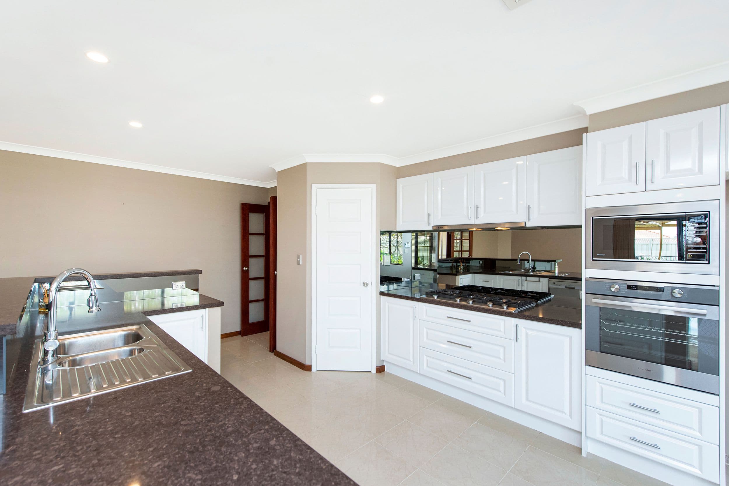 24 Kendall Boulevard, Baldivis WA 6171, Baldivis - Thumbnail 7