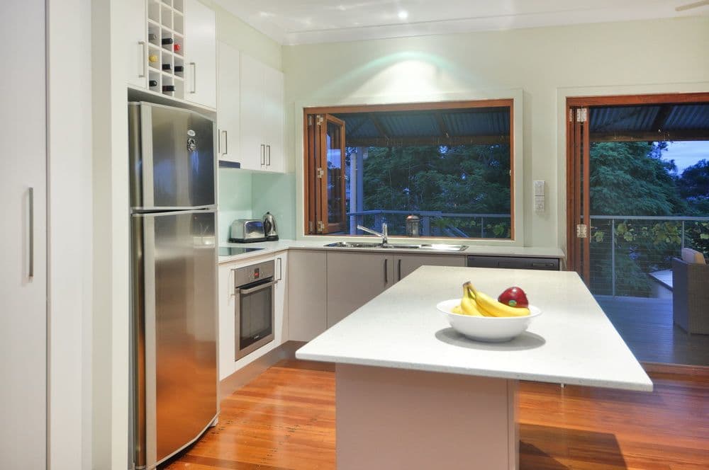 20 Hendren Street, CARINA QLD 4152, Carina - Thumbnail 3