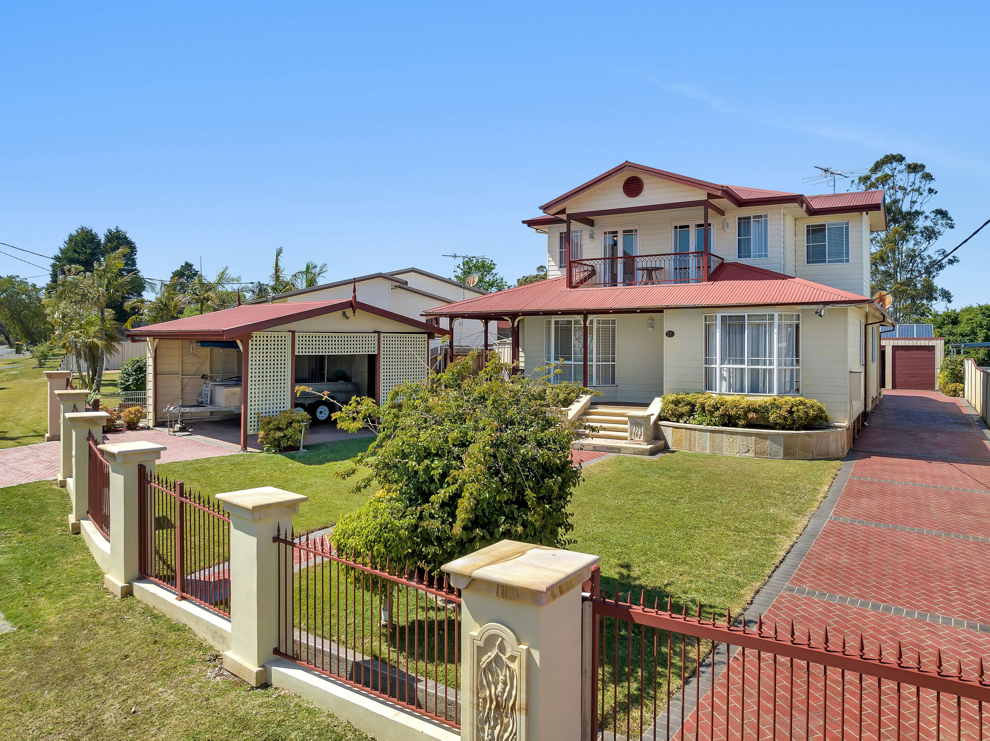 17 Tabratong Road, Helensburgh NSW 2508, Helensburgh - Image 1